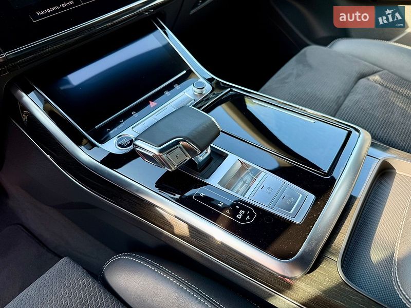 Внедорожник / Кроссовер Audi Q8 2021 в Киеве