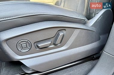 Внедорожник / Кроссовер Audi Q8 2021 в Киеве
