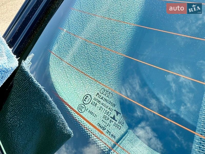 Внедорожник / Кроссовер Audi Q8 2021 в Киеве