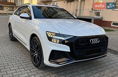 Audi Q8  2018