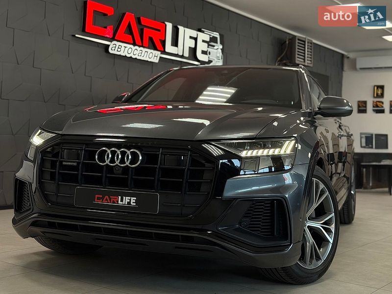Позашляховик / Кросовер Audi Q8 2020 в Тернополі