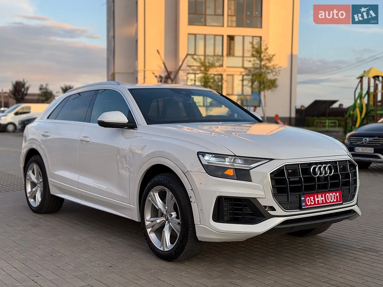2020 Audi Q8 - мініатюра 3