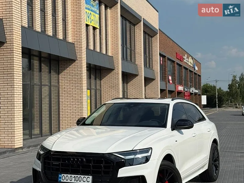 Audi Q8 2022