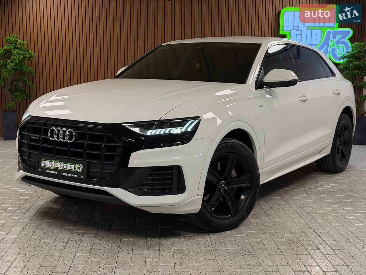 2020 Audi Q8 - мініатюра 4