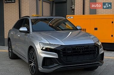 Позашляховик / Кросовер Audi Q8 2021 в Львові