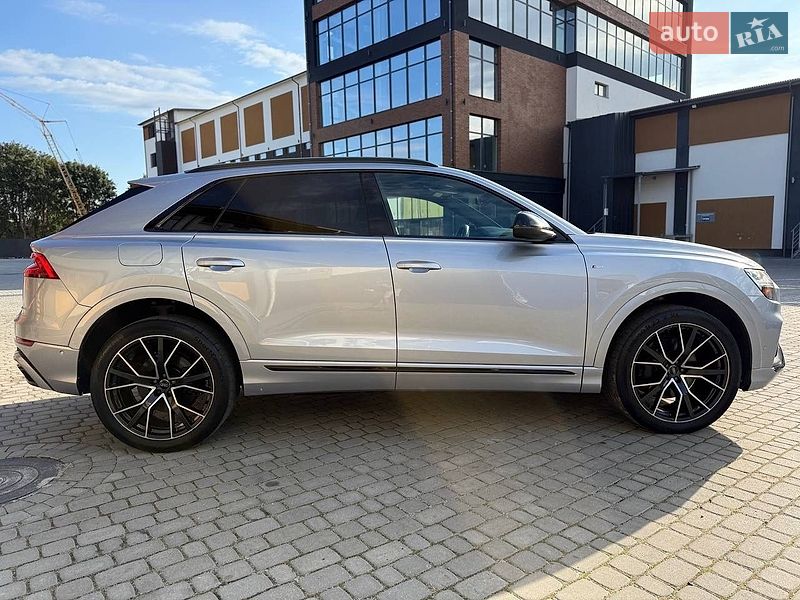 Внедорожник / Кроссовер Audi Q8 2019 в Коломые