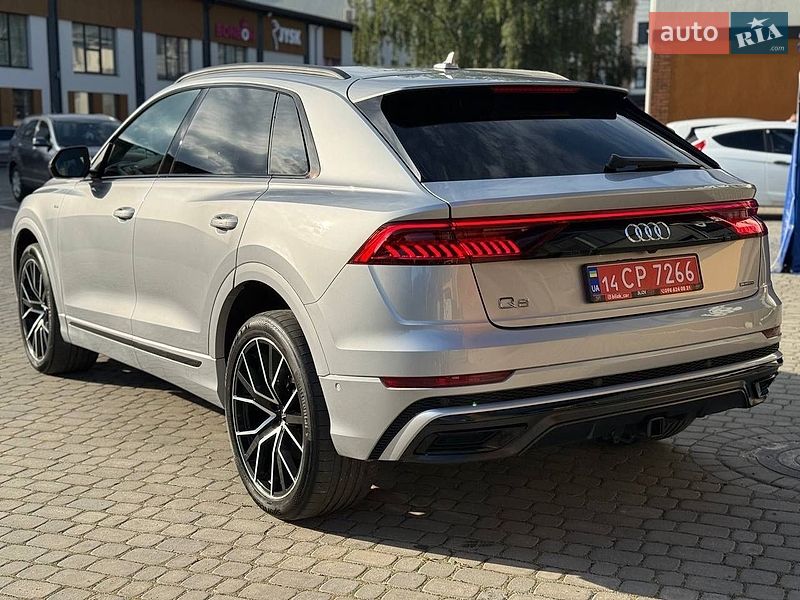 Внедорожник / Кроссовер Audi Q8 2019 в Коломые