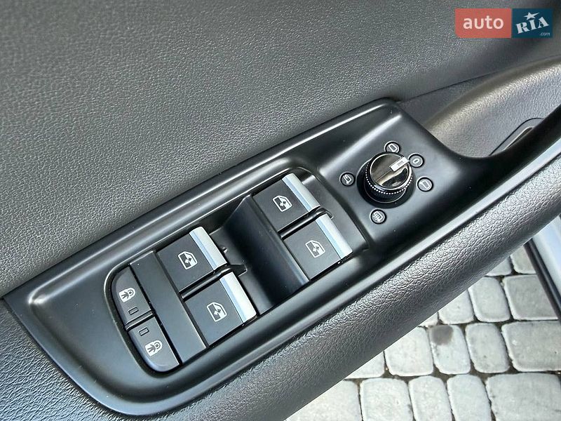 Внедорожник / Кроссовер Audi Q8 2019 в Коломые