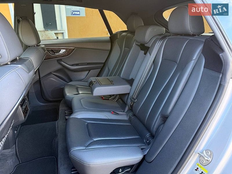 Внедорожник / Кроссовер Audi Q8 2019 в Коломые