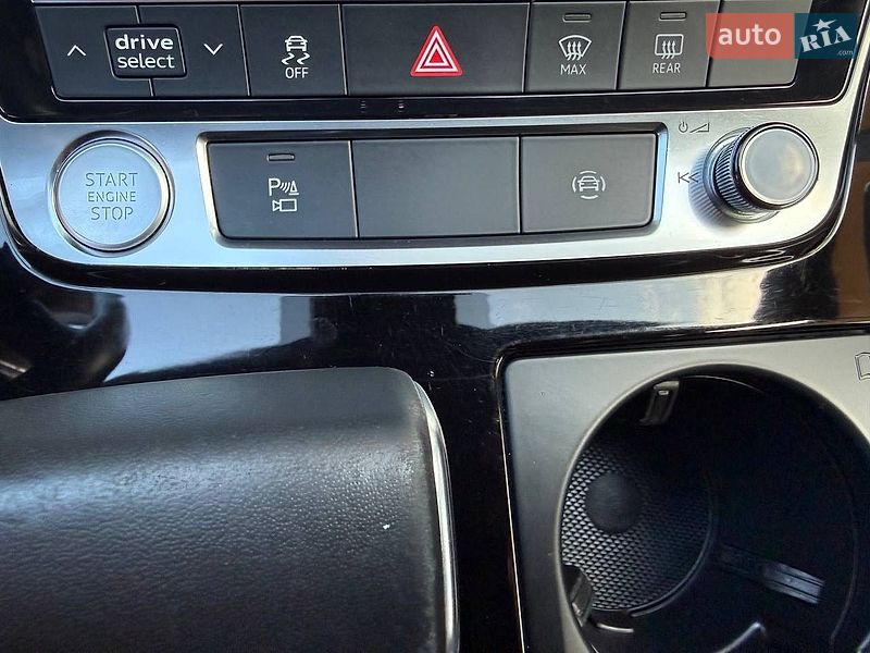 Внедорожник / Кроссовер Audi Q8 2019 в Коломые