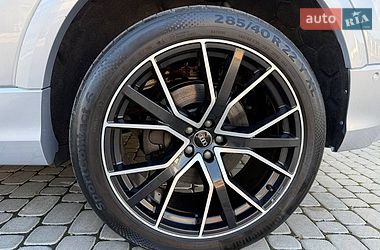 Внедорожник / Кроссовер Audi Q8 2019 в Коломые