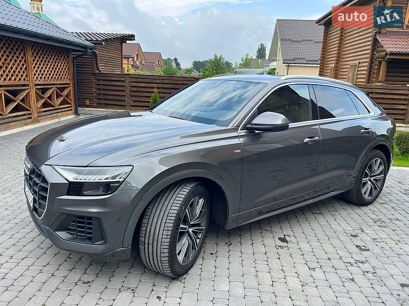 Audi Q8 2019