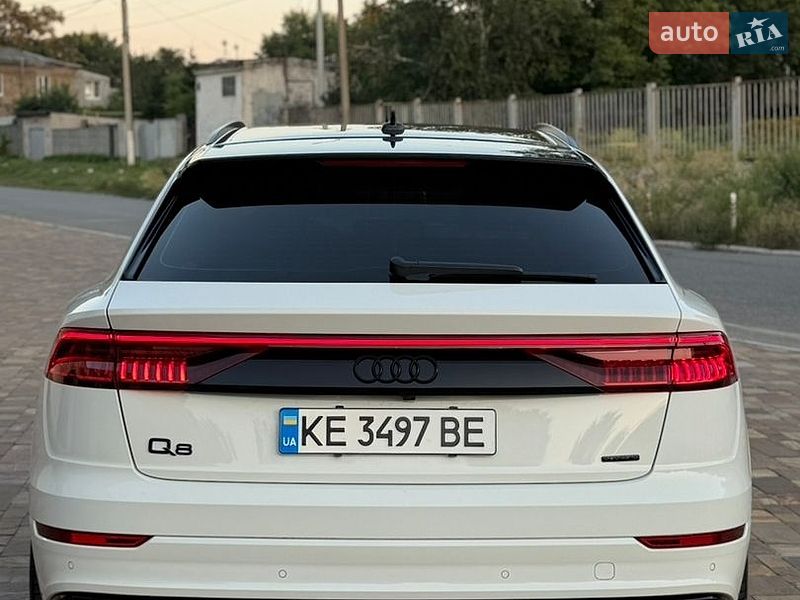Внедорожник / Кроссовер Audi Q8 2020 в Днепре