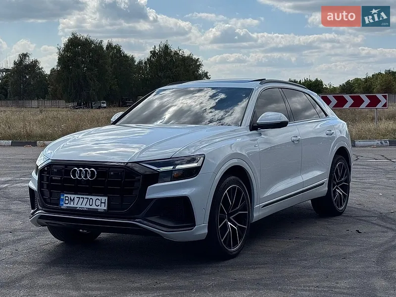 Audi Q8 2020
