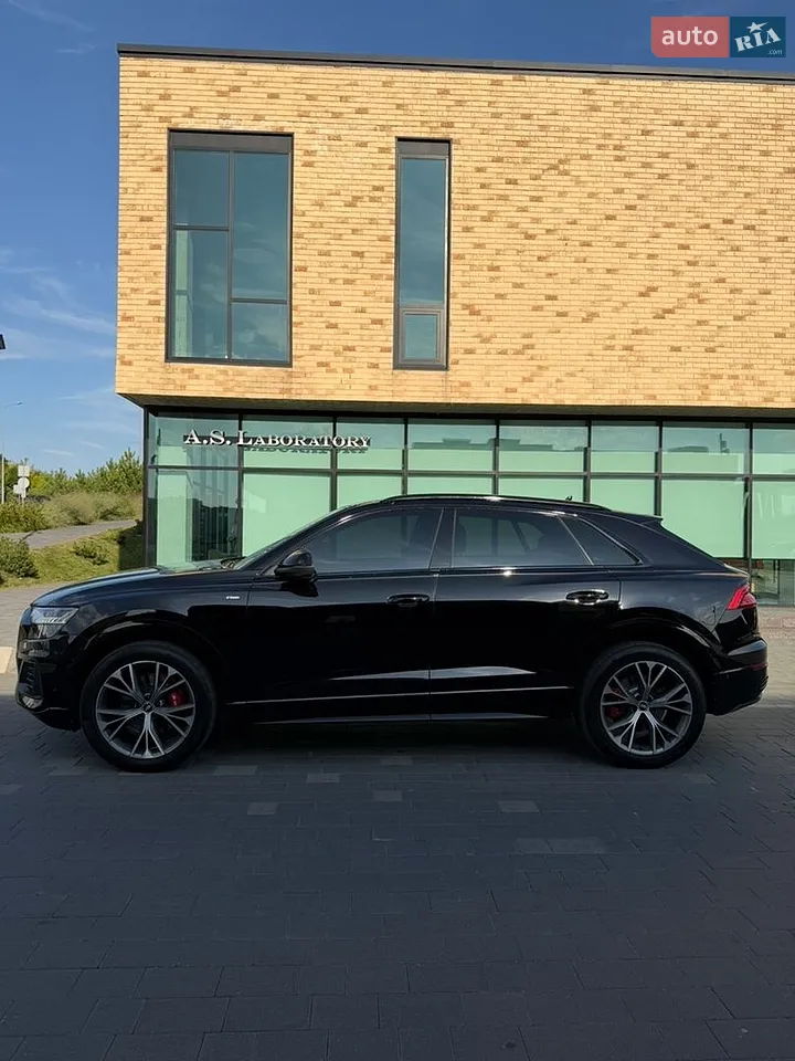 2020 Audi Q8 - мініатюра 2