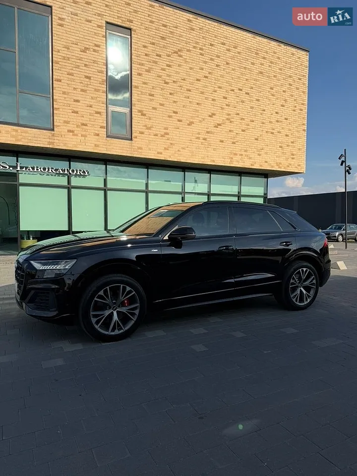 2020 Audi Q8 - мініатюра 3
