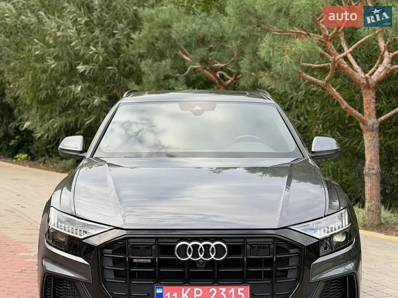 Audi Q8 2021