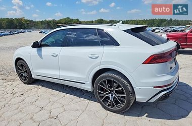 Позашляховик / Кросовер Audi Q8 2021 в Дніпрі