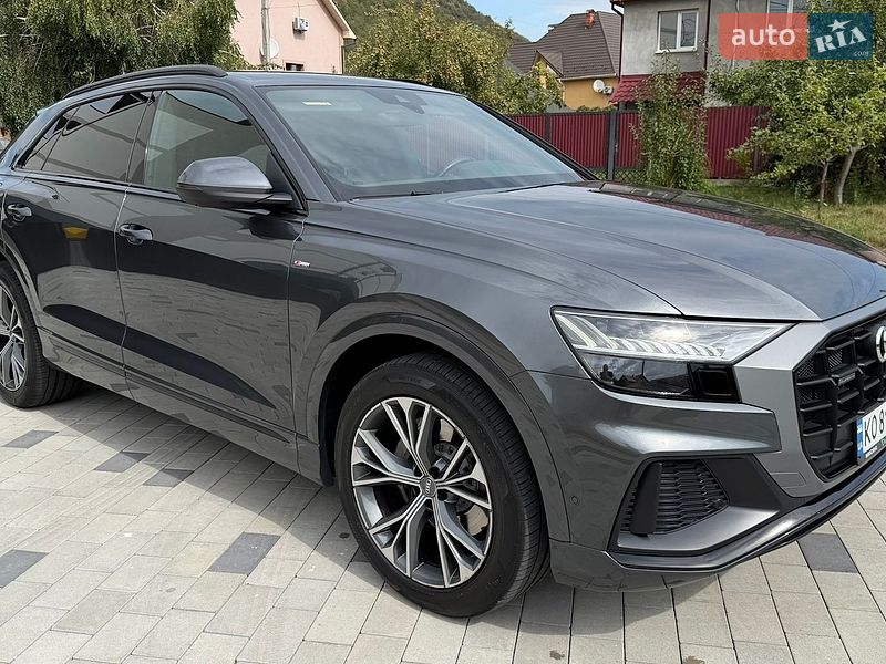 Позашляховик / Кросовер Audi Q8 2019 в Мукачевому
