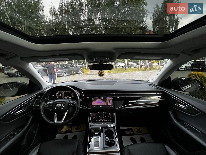 Внедорожник / Кроссовер Audi Q8 2018 в Львове