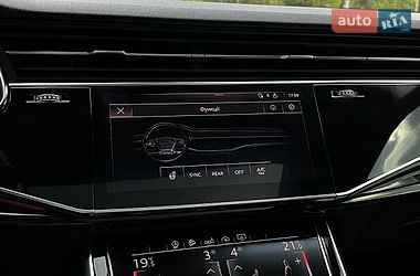 Внедорожник / Кроссовер Audi Q8 2018 в Львове