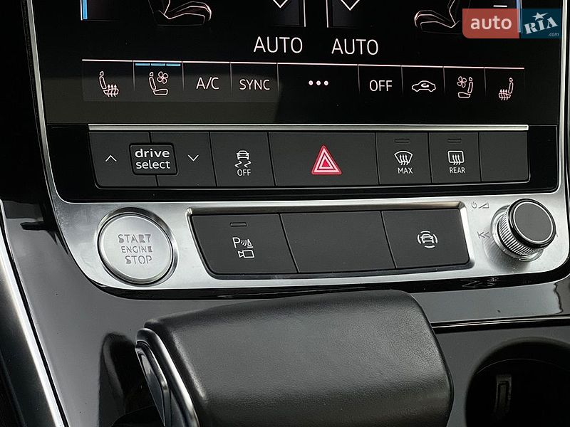 Внедорожник / Кроссовер Audi Q8 2018 в Львове