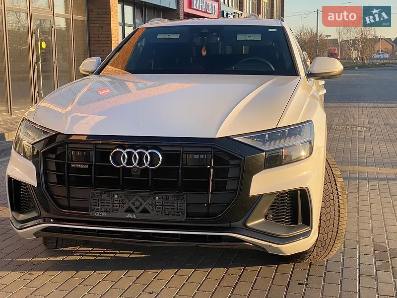 Audi Q8 2020
