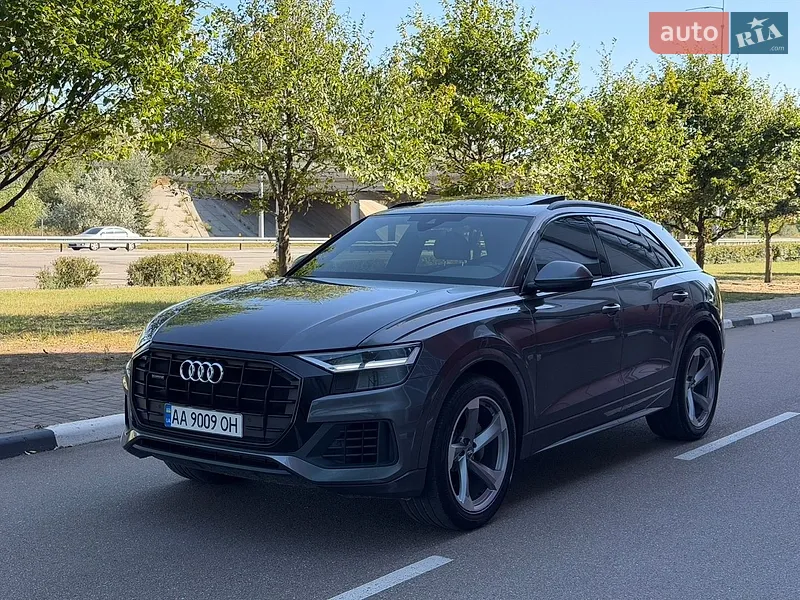 Audi Q8 2020