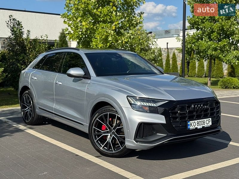 Внедорожник / Кроссовер Audi Q8 2019 в Мукачево
