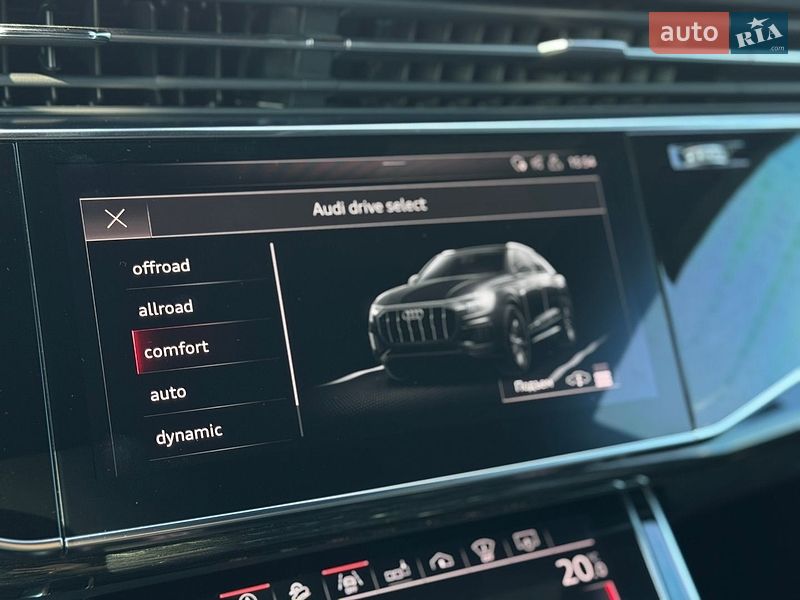 Внедорожник / Кроссовер Audi Q8 2019 в Мукачево