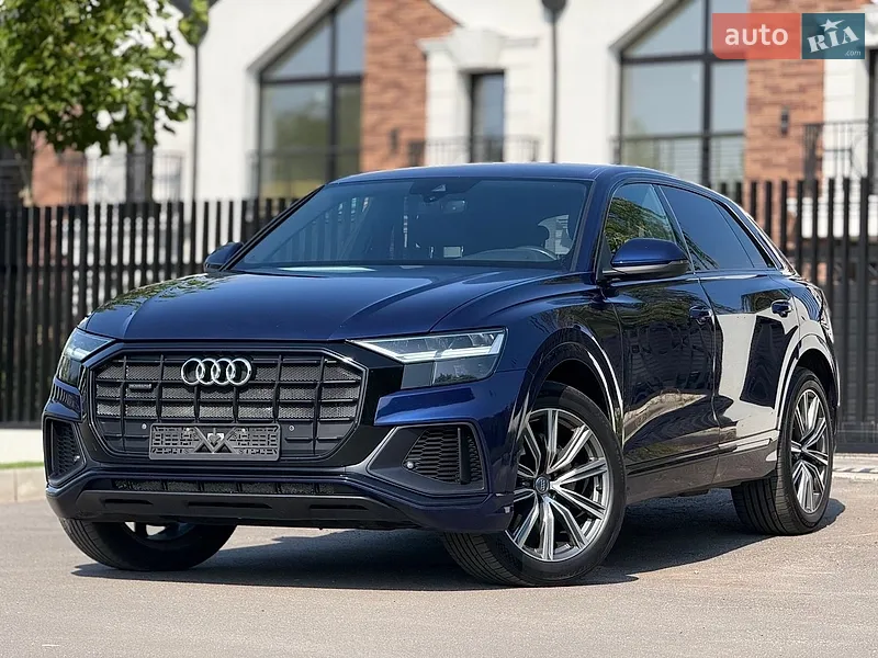 Audi Q8