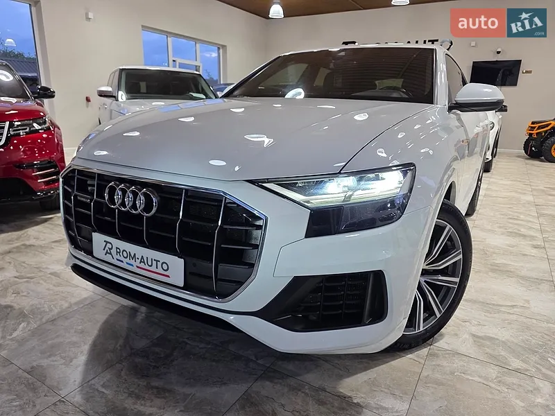 Audi Q8