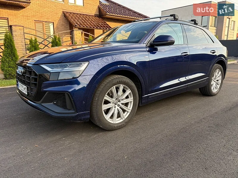 Audi Q8