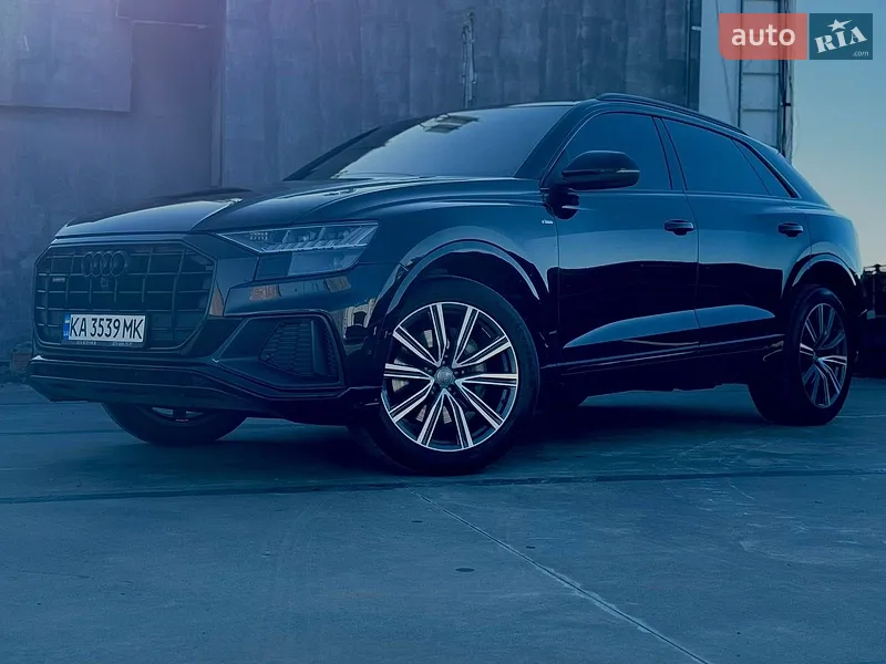 Audi Q8