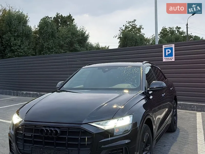 Audi Q8 2018