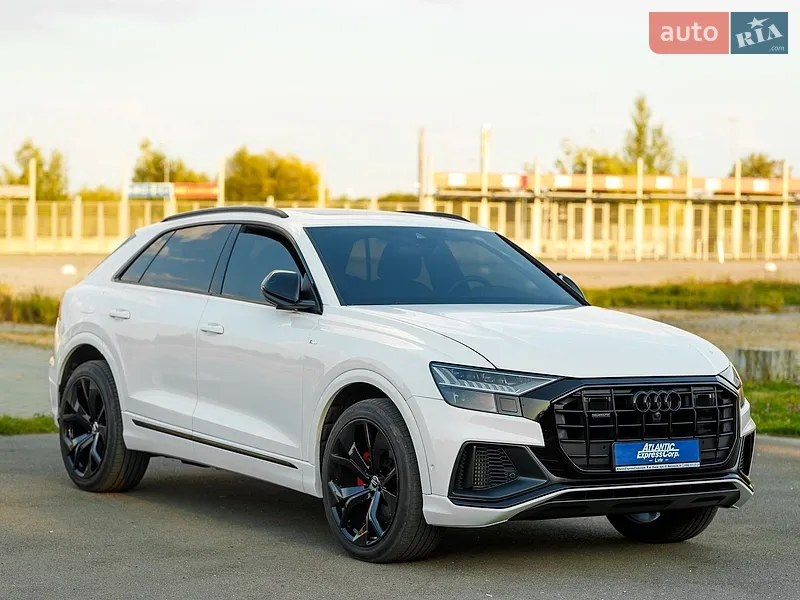 Audi Q8