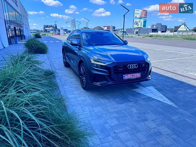 Audi Q8 2020