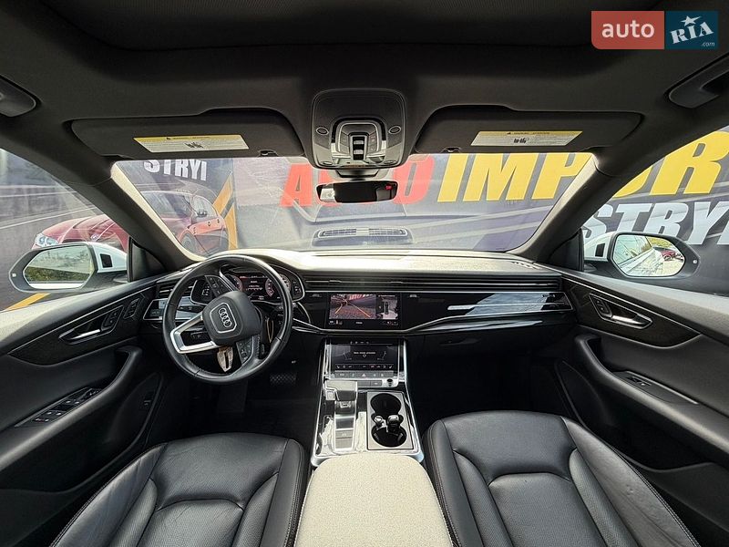Позашляховик / Кросовер Audi Q8 2022 в Стрию