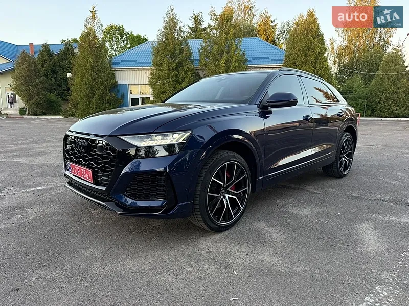 Audi Q8 2021