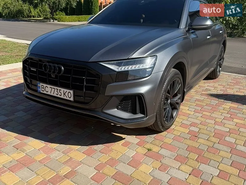 Audi Q8 2020