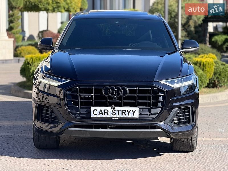 Внедорожник / Кроссовер Audi Q8 2021 в Стрые