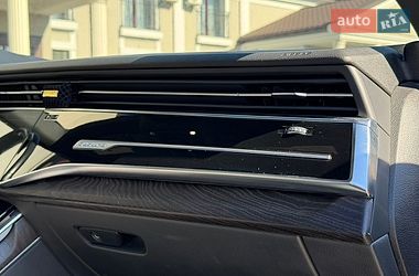 Внедорожник / Кроссовер Audi Q8 2021 в Стрые