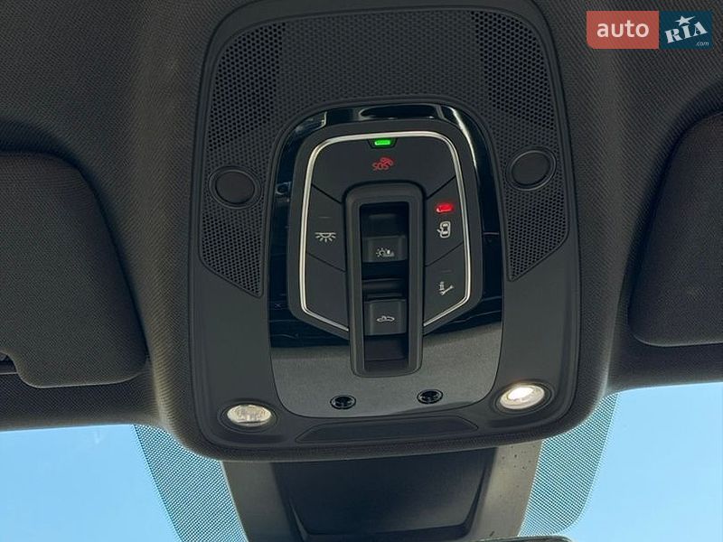 Внедорожник / Кроссовер Audi Q8 2021 в Стрые