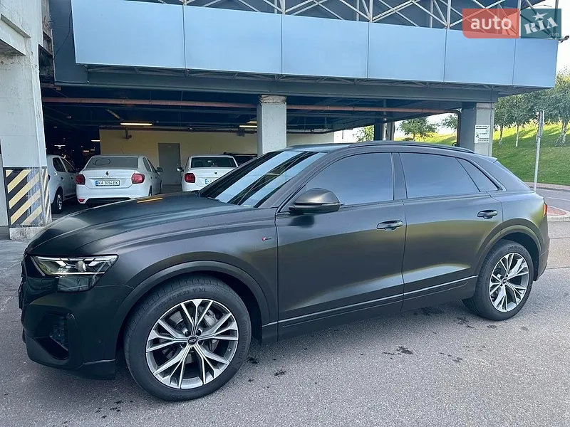 Audi Q8 2025