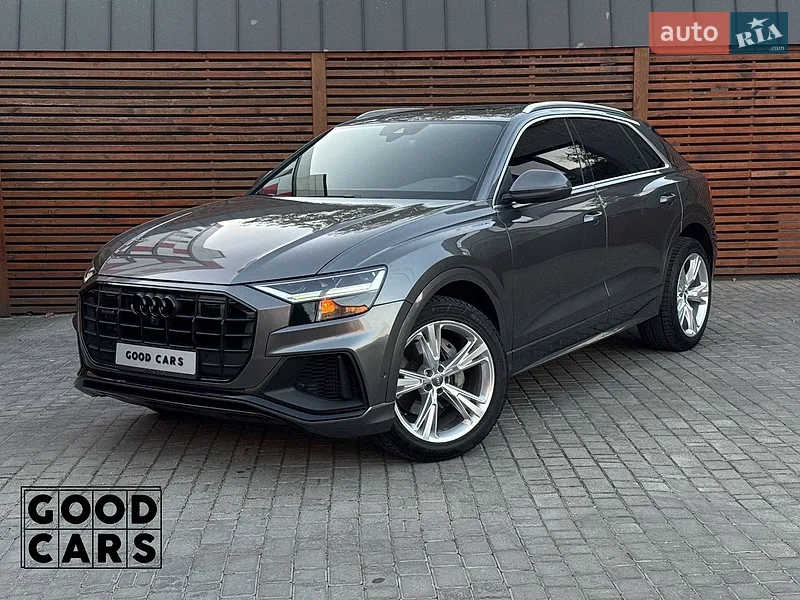 Audi Q8