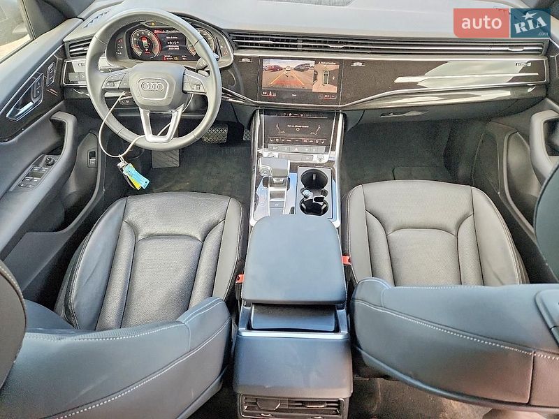 Позашляховик / Кросовер Audi Q8 2021 в Києві