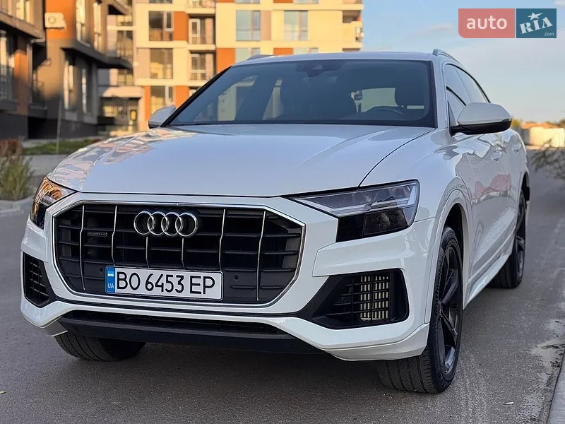 Audi Q8