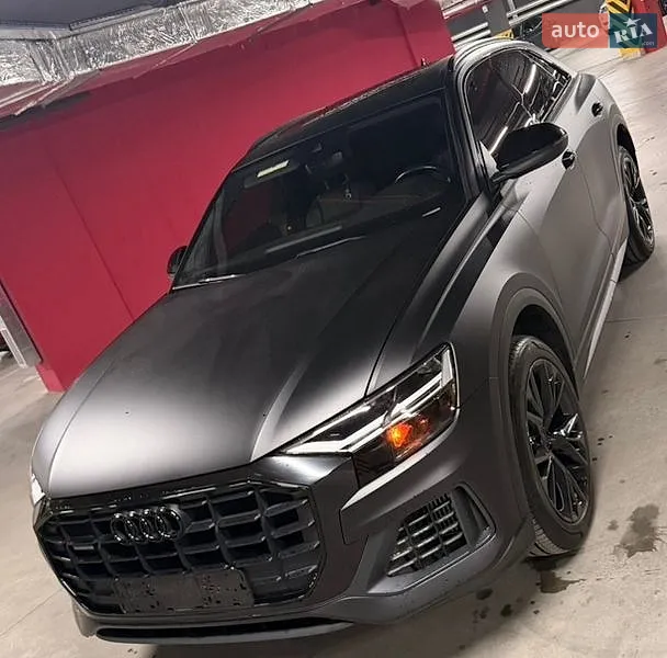 Audi Q8