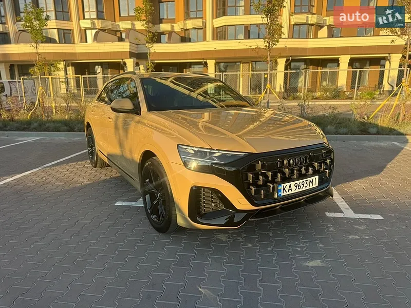 Audi Q8