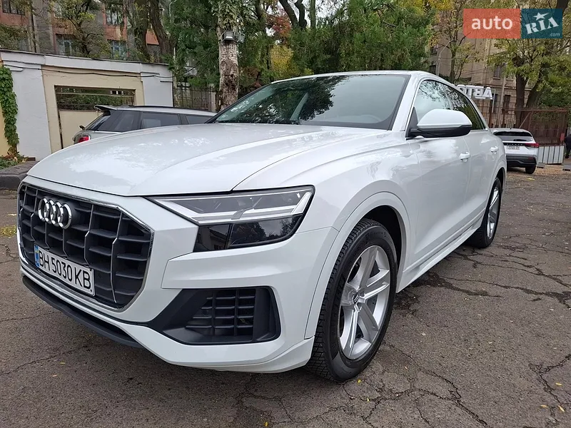 Audi Q8
